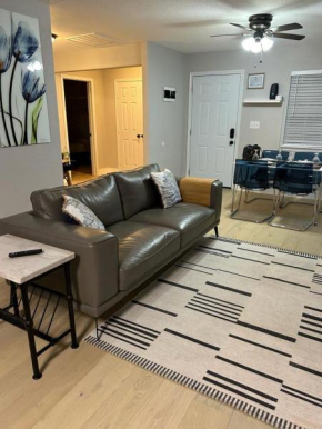 Duplex house 2216 Pine Street